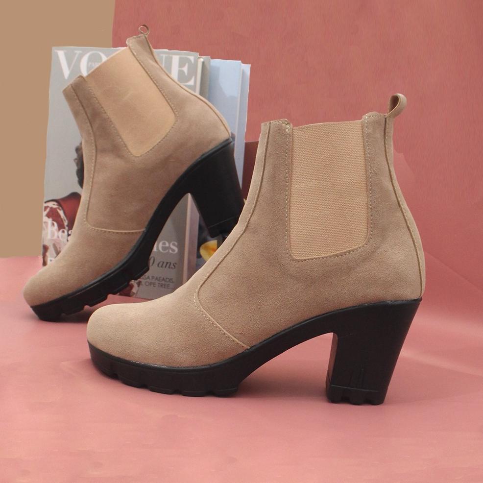 HOT DEALS HERTZ - SEPATU BOOTS WANITA V 3371 HEELS WANITA TRENDI BERKUALITAS WARNA HITAM