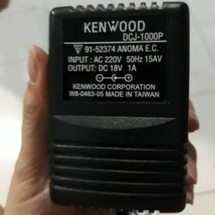 Adaptor 18V 1A