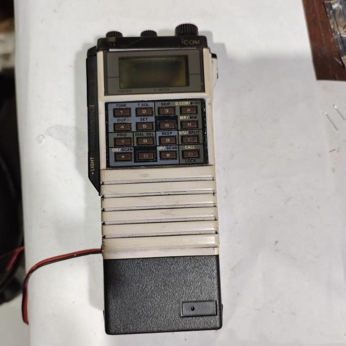 BEKAS HT ICOM IC32AT DC1 DUAL BAND VHF UHF IC-32AT HD27