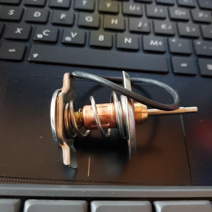 Thermostat Blazer Tavera Montera Optima Vectra 82 Derajat Celcius Original Dan Terpercaya