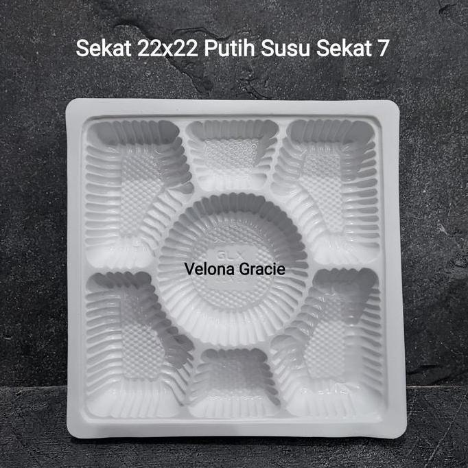 Yuks- Sekat Mika 22X22 Isi 50 Pcs Putih Susu Nasi Tengah Sekat 7