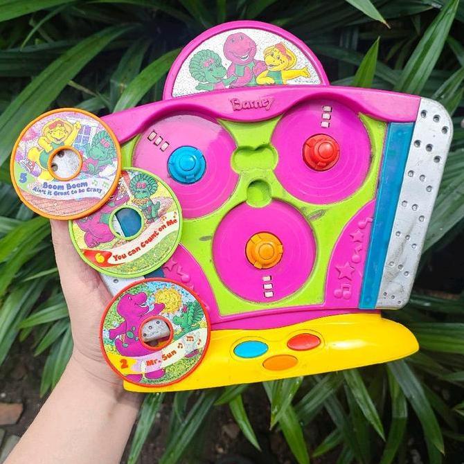 MAINAN ANAKBARNEY SUPER SINGING CD PLAYER MUSICAL TOY ORIGINAL FISHER PRICE JUNK MATOT ANGGAP DISPLA