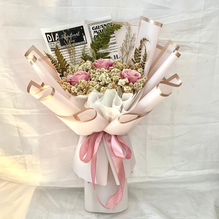 . [] | Buket Bunga Kering / Bucket Bunga Abadi / Bucket Wisuda / Bouquet Tunangan Lamaran Pernikahan