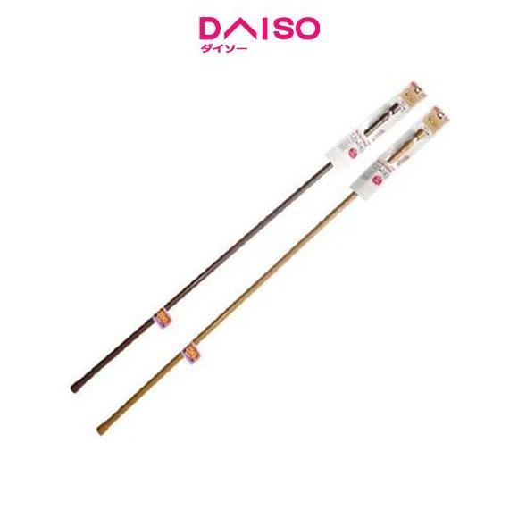 Daiso Telescopic tension rod wood grain 120-190 13-16mm