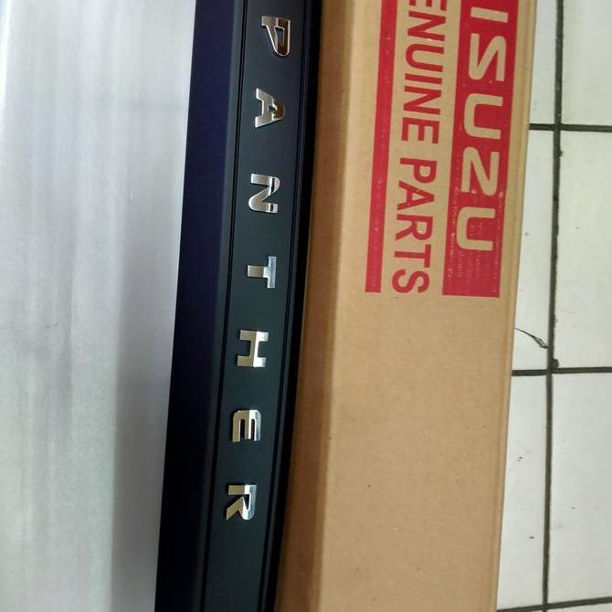 garnis linsence plat nomor belakang Isuzu panther original