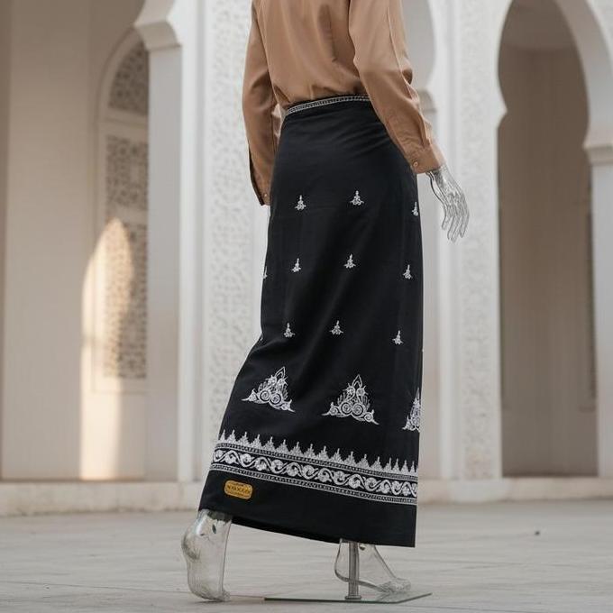 wadimor - sarung bordir premium  Motif  pintu aceh, minang, toraja, bali Katun Dewasa Hitam  Navy Co