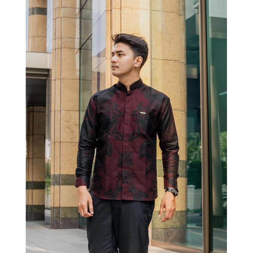 Laskala Batik Premium Armenia Kemeja Batik Koko Pria Slimfit Lengan Panjang