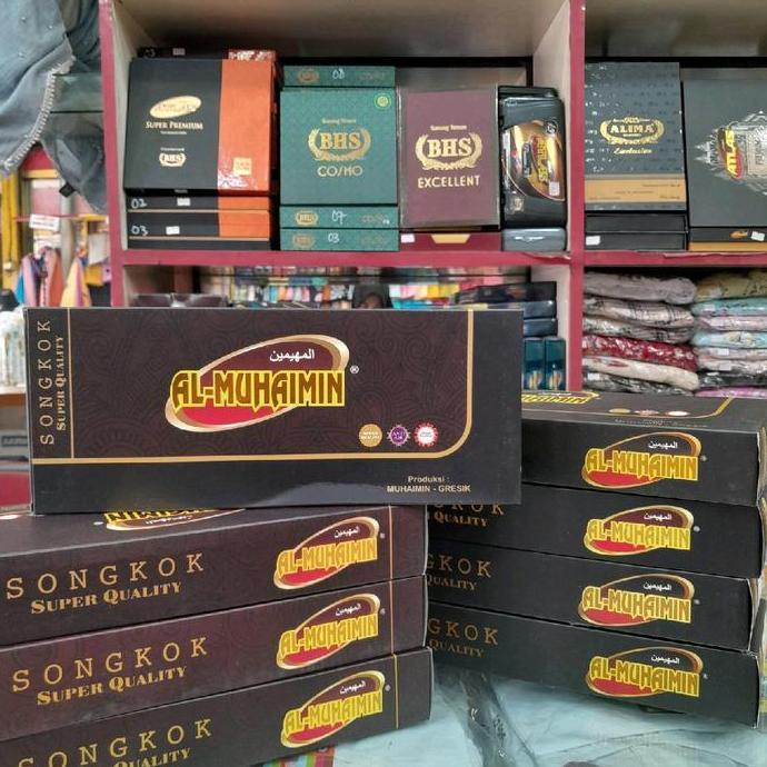 peci hitam polos Al Muhaimin