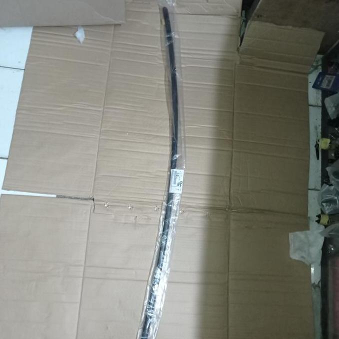 List Kaca Depas Atas Bmw E60 Original