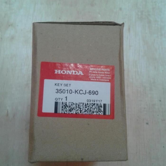 Key Set Kunci Kontak Tutup Tangki Honda Tiger 2000 Original Ahm Original Dan Terpercaya