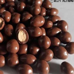DELFI Almond 1kg Coklat Delfi Almond / Coklat Delfi 1 Kg / Coklat Delfi Kiloan / Coklat Almond 1 kg 