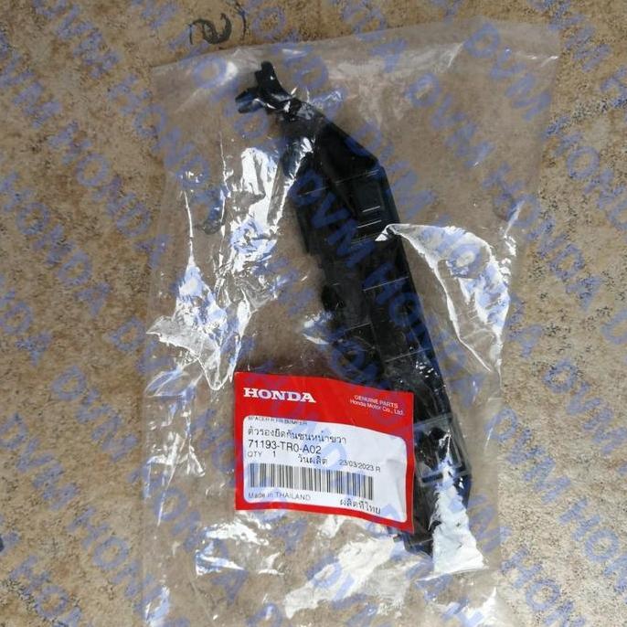 Bracket Bumper Depan Kanan Original Civic FB