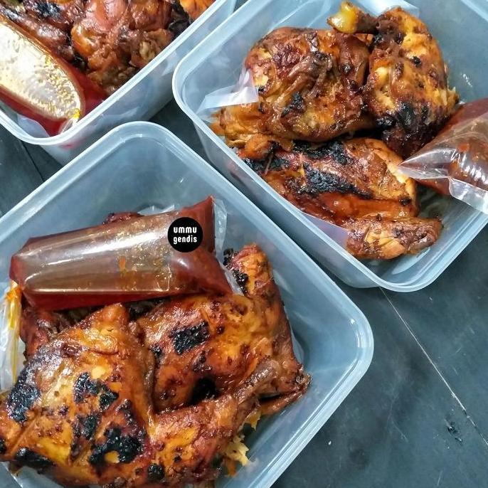 Ayam Bakar Solo (pedas manis) + Sambal. 1 ekor ayam negri
