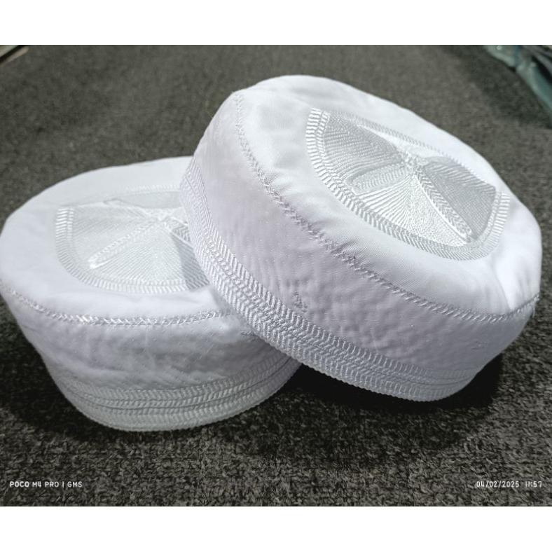 KOPIAH MADINAH BUGIS