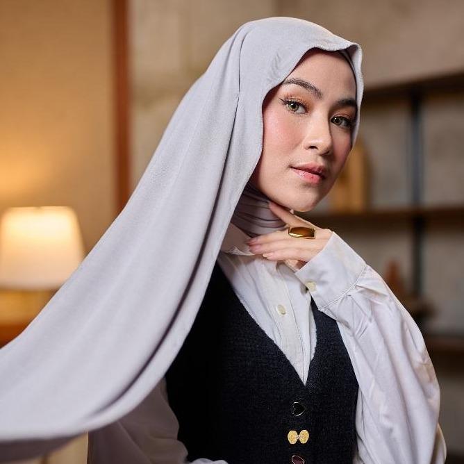 Bisa Cod - Zm Zaskia Mecca - Zinia Hijab Instant Polos | Daily