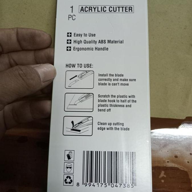 cutter akrilik