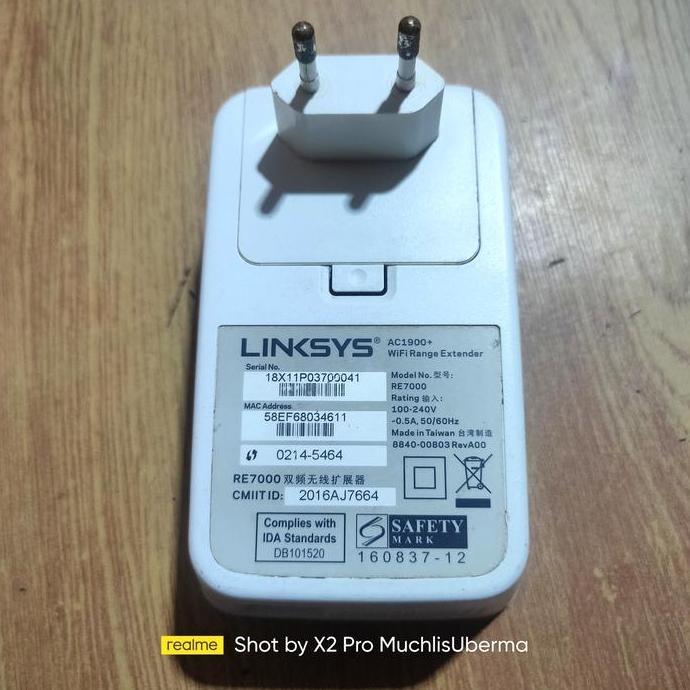 Ready  Linksys RE7000 Wi-Fi Range Extender AC1900 BOOST SIGNAL