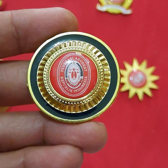 pin advokat ferari model baru