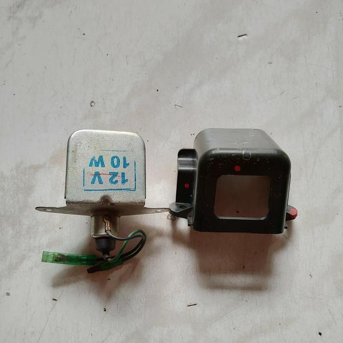 Lampu Plat Nomer Belakang Isuzu Elf Orisinil