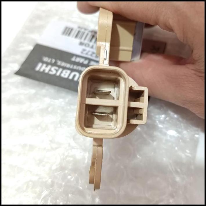 DISKON IC REGULATOR ALTERNATOR HITACHI ZAXIS 200 210 MITSUBISHI A866X38272