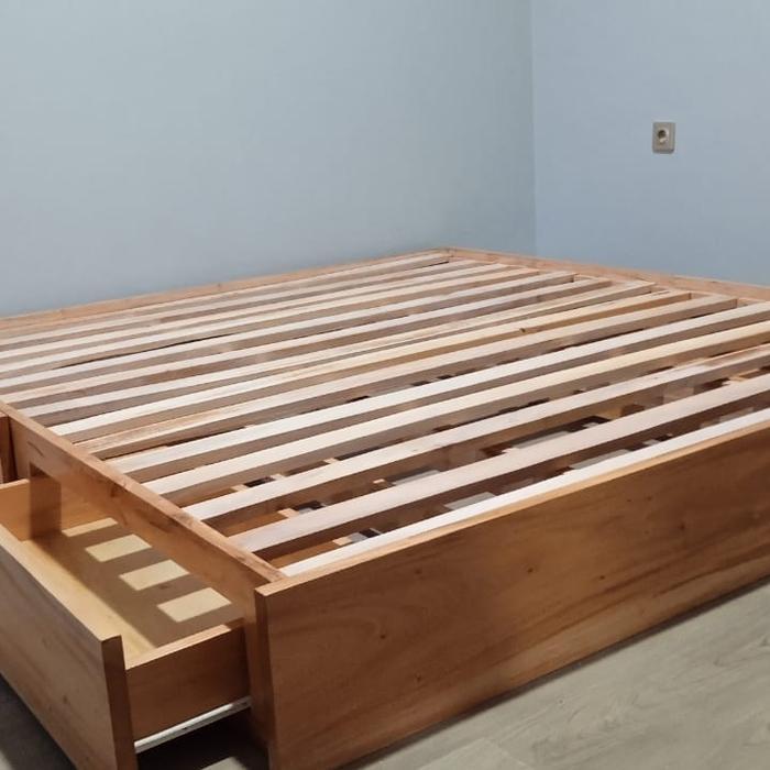 custom order kak trishi, dipan anak 100x200, kayu solid