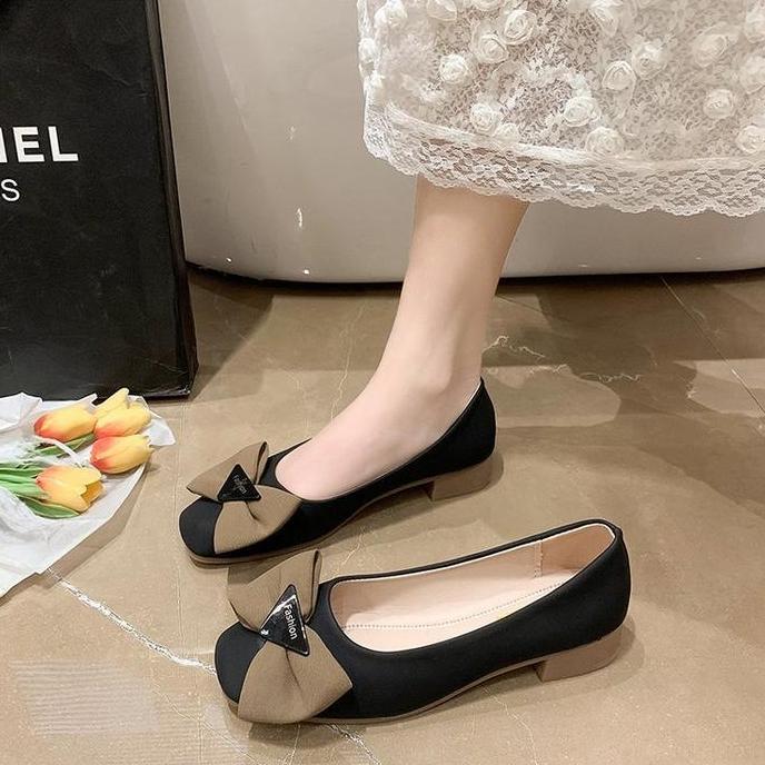 BRAVECOU B-828 Pentopel Sepatu Flat Shoes Wanita Hitam Lucu Jelly Empuk Hak Tahu Flat Shoes Slip On 