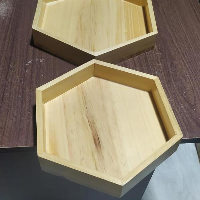 Ebyokurwa- Baki Segi Enam / Nampan Kayu / Tray Kayu Segi Enam