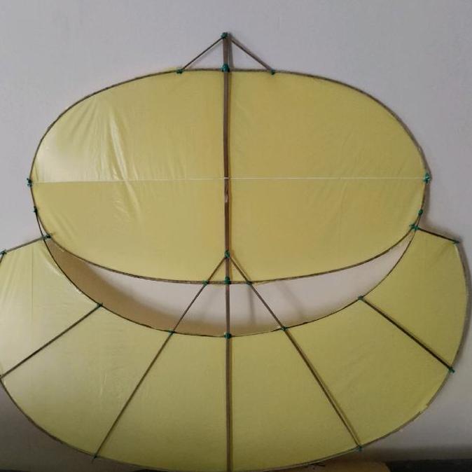 layangan gapangan mini 60cm kuning