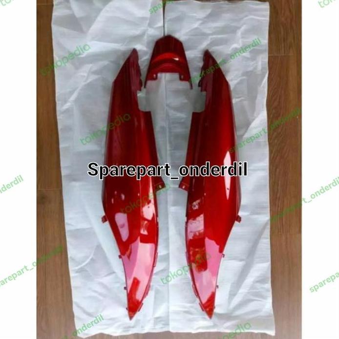 Cover body samping mio j/Mio GT merah maroon