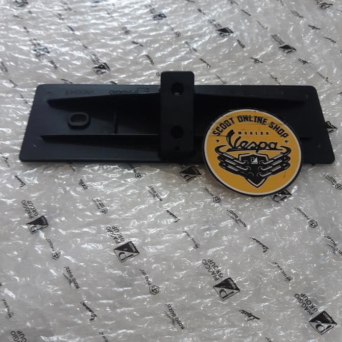 Ready DUDUKAN PLAT NO VESPA MATIC S