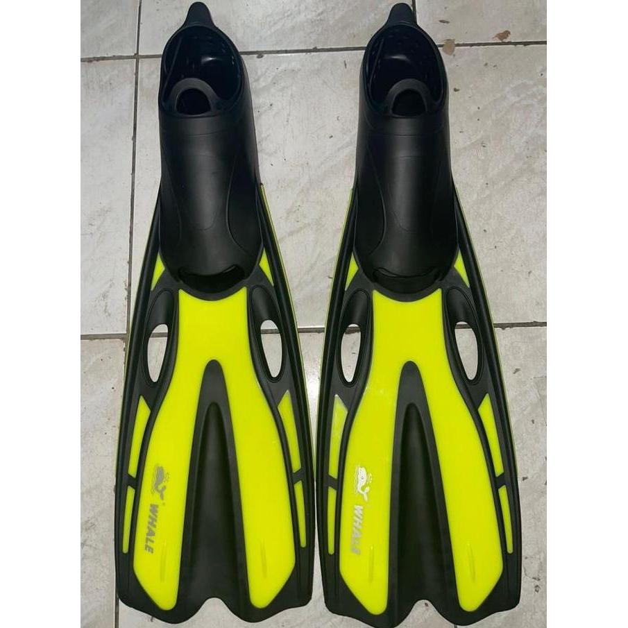 KAKI KATAK / SEPATU KATAK / FIN SEALS/WHALE