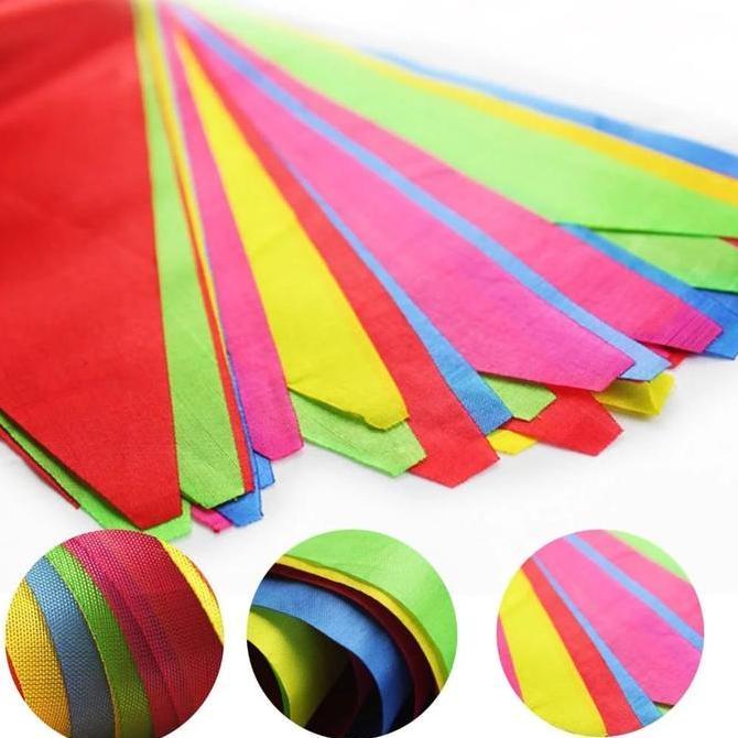 80 Meter Bendera Segitiga Merah Putih / 150pcs Bendera Kain Segitiga