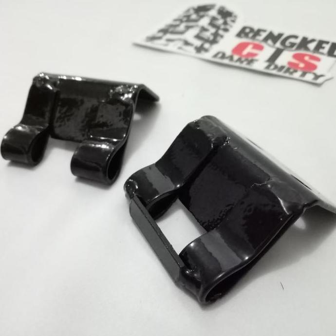 Engsel Dudukan Plat Jok TS 125