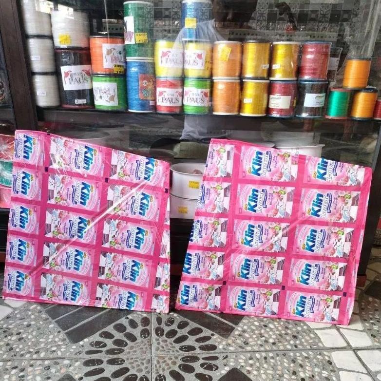 VELUXESPACE ( ISI 50 PCS ) GROSIR LAYANGAN TERBANG / LAYANG PLASTIK ADUAN / LAYANG LAYANG SALE