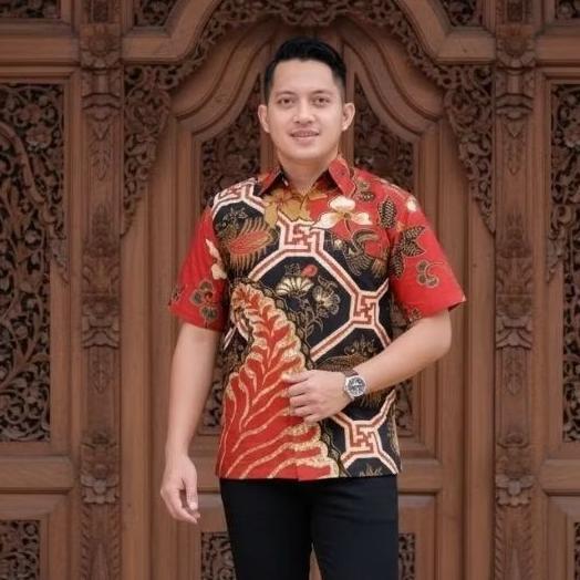 TERBARU Batik Solo Trendy - Kemeja Pria Batik Kemeja Lengan Pendek Premium Slimfit - Lapis Furing be