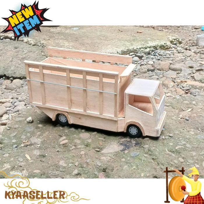 Miniatur Truk Oleng,Pintu Belakang Bisa Terbuka, Free Lampu Led