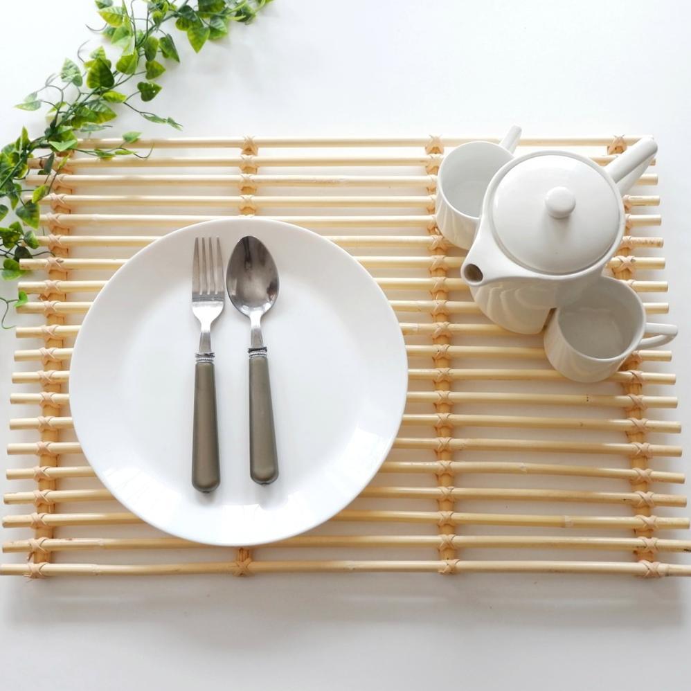 Tray Rotan Persegi (Alas Makan/Tatakan Piring/Dekorasi Meja Makan/Alas Piring/Kerajinan Rotan)