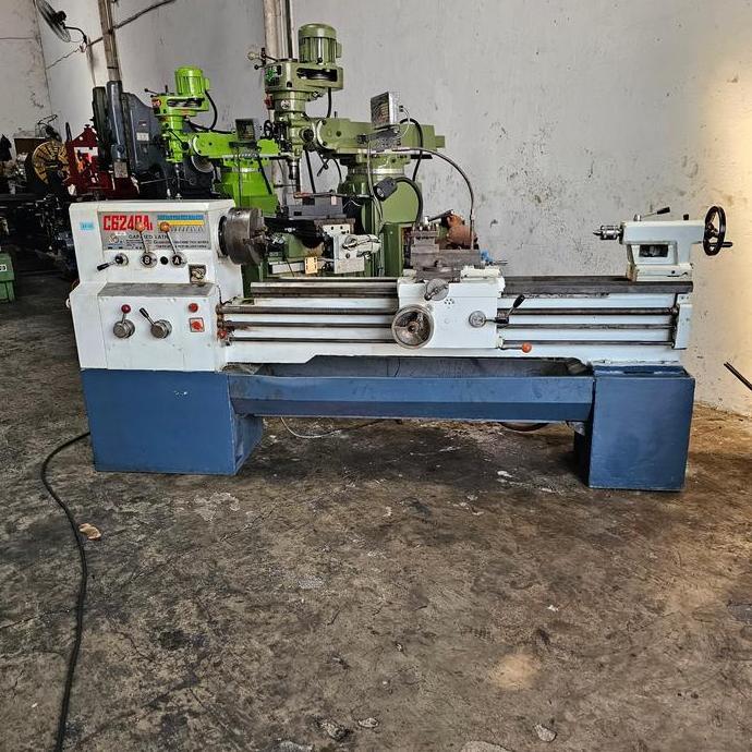 Mesin bubut C6240/ Meja Kerja 1.5 Meter /1500MM/ bekas/Swing 400 - 580