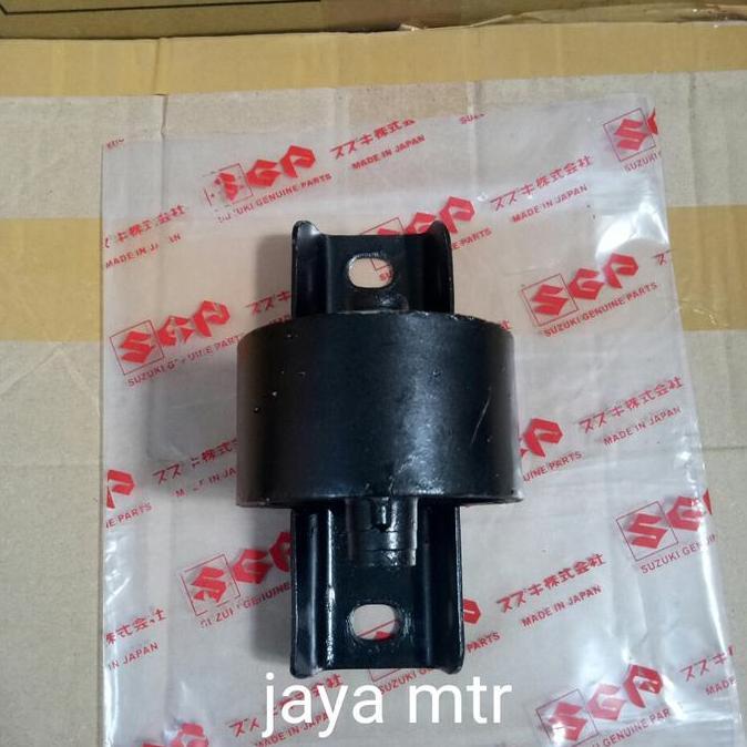 mounting transmisi Suzuki futura