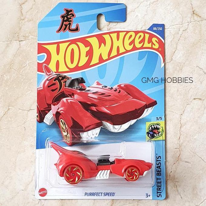 D22 PURRFECT SPEED STREET BEASTS HOTWHEELS HOT WHES DIECAST MOBIL
