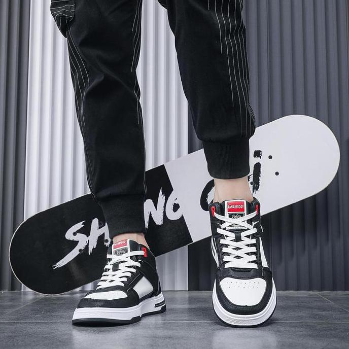 New Sepatu Putih Pria Modis Fashion Sepatu Cowok Kekinian Import QN238