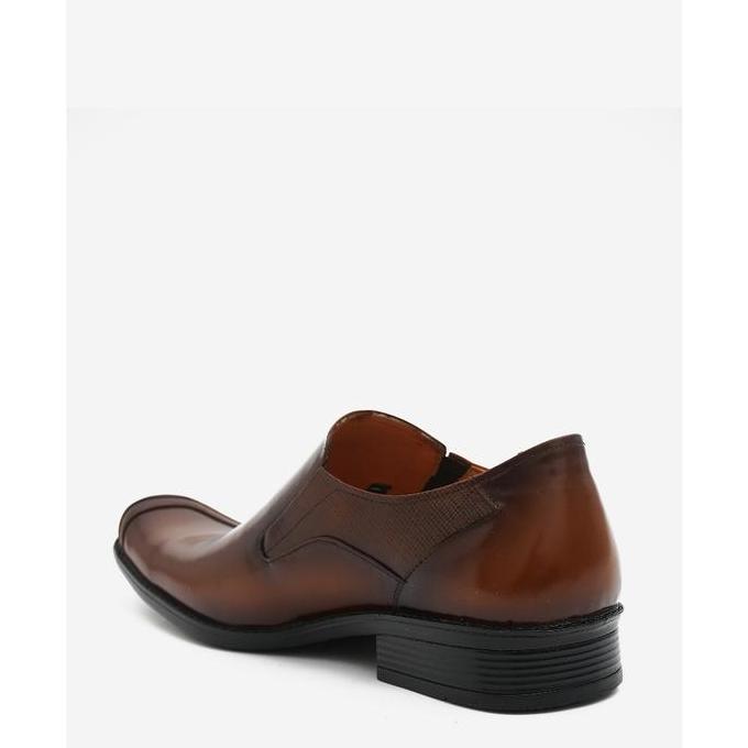 New Buccheri Rodion Loafers Men