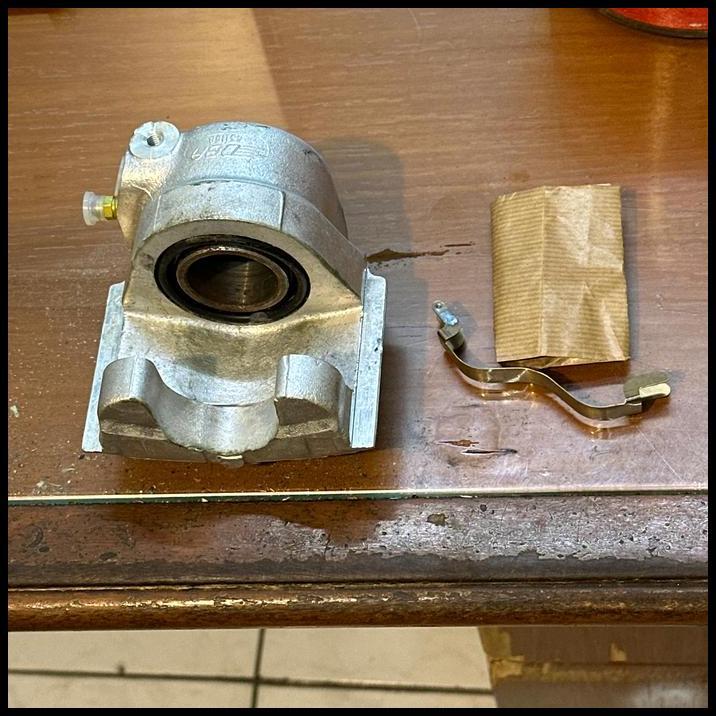 TERBARU FIAT 4196644 BRAKE CALIPER FIAT 124,124 SPIDER,125,850,850 SPIDER 
