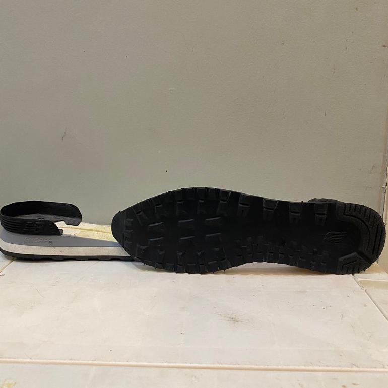 SOLVIQUE OUTSOLE NB 574 SLIM FIT SEPATU PRIA PREMIUM