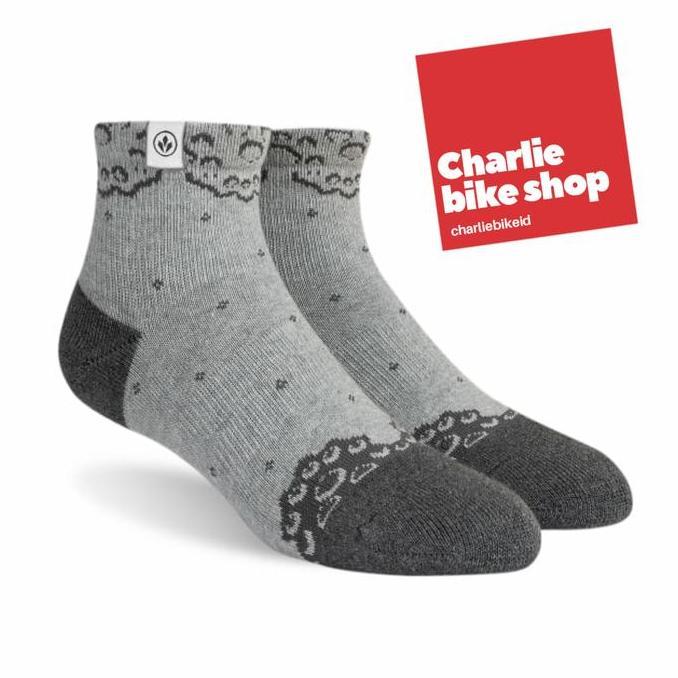 Kaos kaus kaki Wanita STAYCOOL SOCKS Baby Grey Women Knit Sock