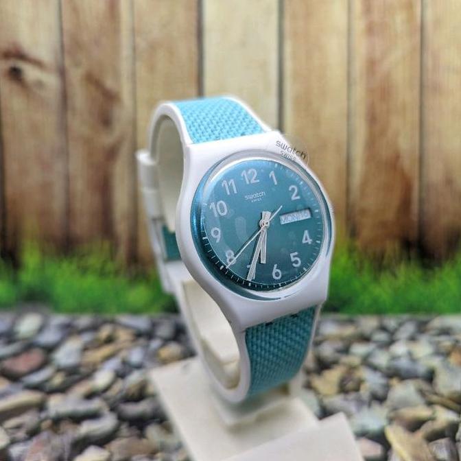 Ready  Swatch Analog Jam Tangan Wanita Karet Hijau GW714 POOL LIGHT Original