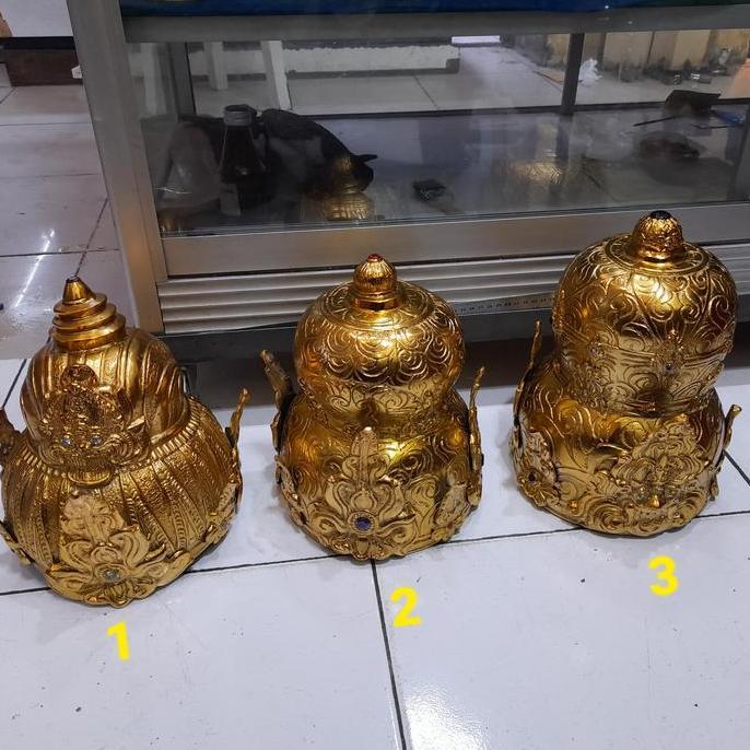 Barang antik mahkota super halus gold di hiasi permata