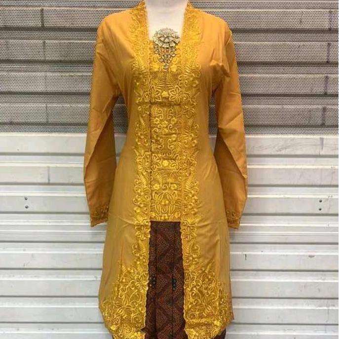 Atasan kebaya kutu baru bordir senada tunik//kebaya kutu baru tunik. SS