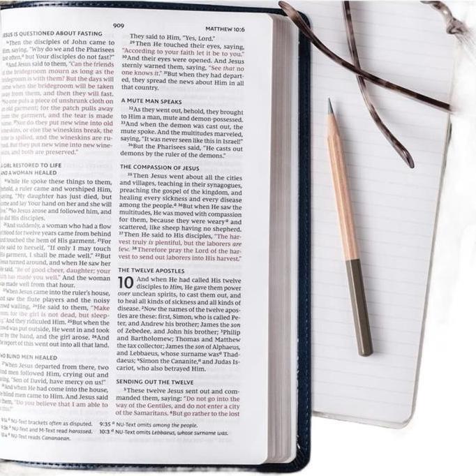 NKJV Value Thinline Bible Large Print, Imitation Leather