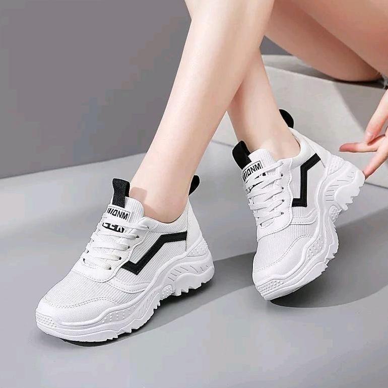 Flash Sale Hilya1010 Sepatu Wanita Sneaker Putih Casual Sport Korea Sepatu Sneakers Wanita Terbaru C